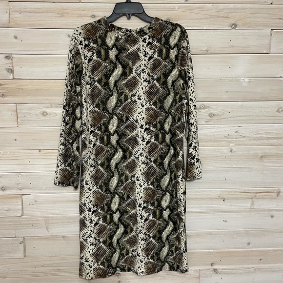 💕Plus size snake skin print - Picture 1 of 4